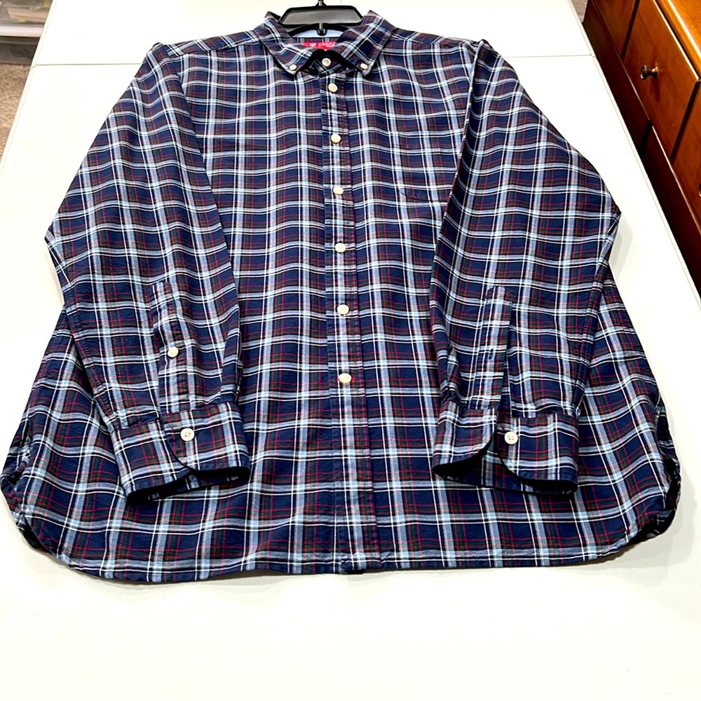 Cremieux blue plaid shirt.  Size L.